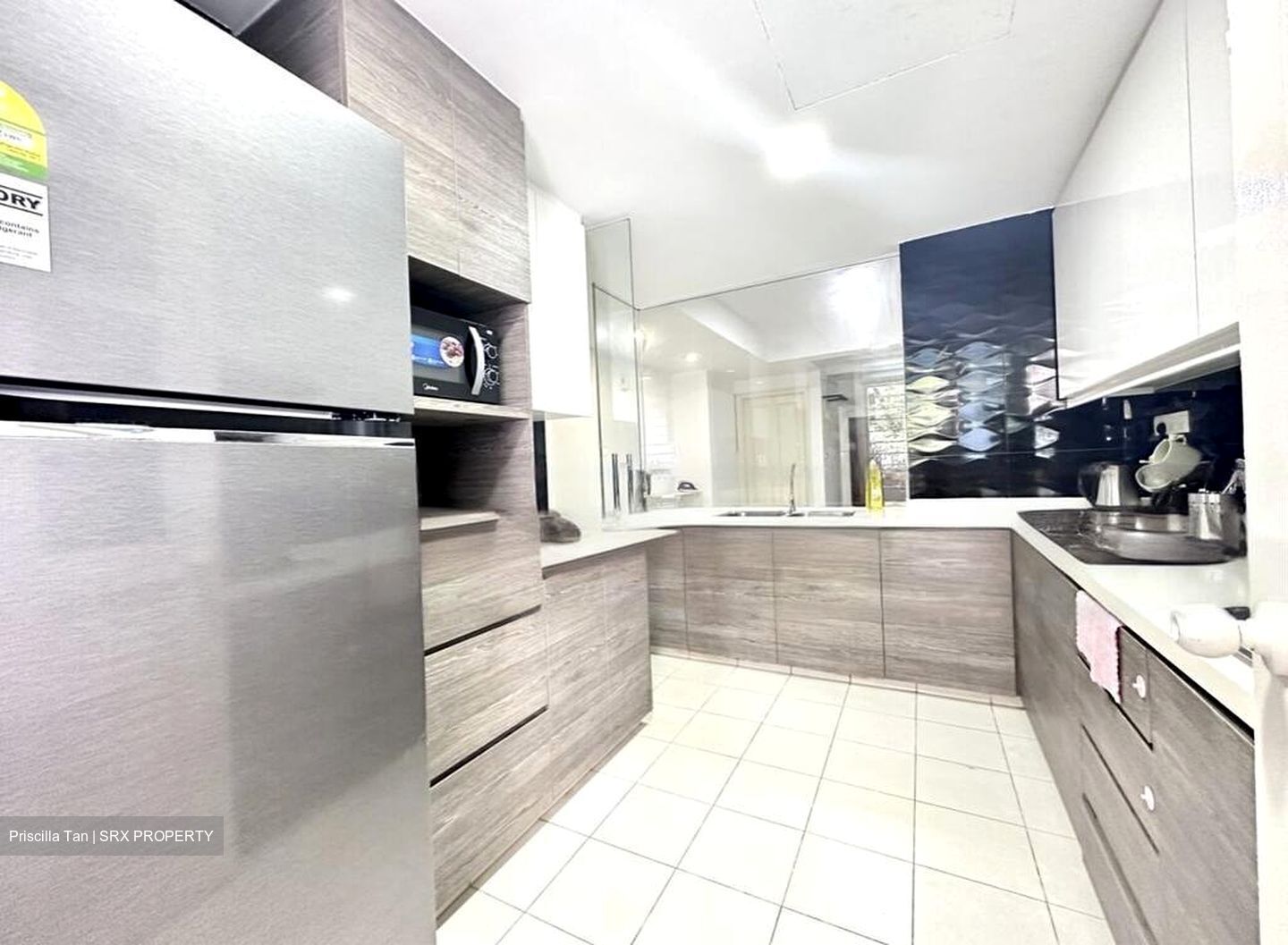 Chateau Le Fame (D10), Apartment #453478541